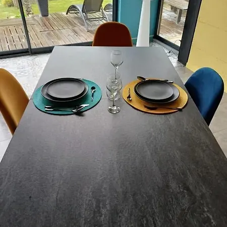 Avec Bain A Remous A * Saint-Loup-Terrier