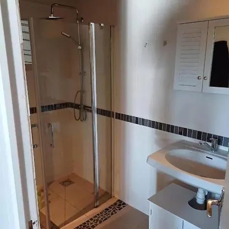 Chalet Avec Bain A Remous A