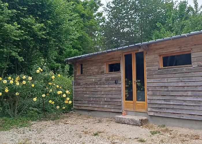 Avec Bain A Remous A * Saint-Loup-Terrier