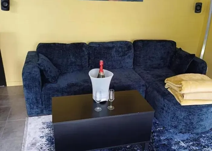 Avec Bain A Remous A Alpehytte Saint-Loup-Terrier