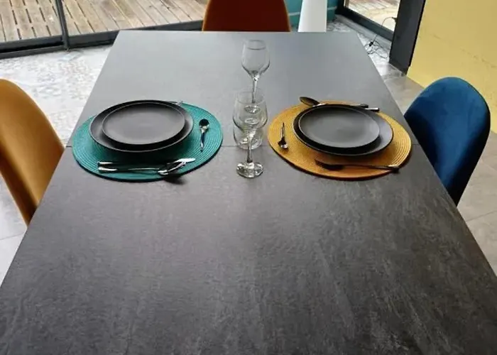 Avec Bain A Remous A * Saint-Loup-Terrier